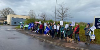 Teachers at Llangors Primary enter sixth week of industrial action