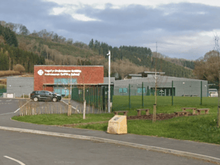 Primary school organises clothes collection with eco-friendly charity