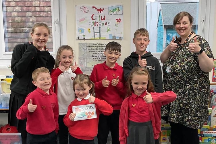 Criw Cymraeg - Cradoc