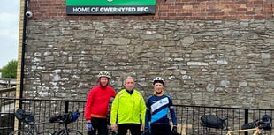 Cycling choristers raise nearly £3,000 for charity
