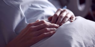 Welsh Government 'gaslighting cancer patients'