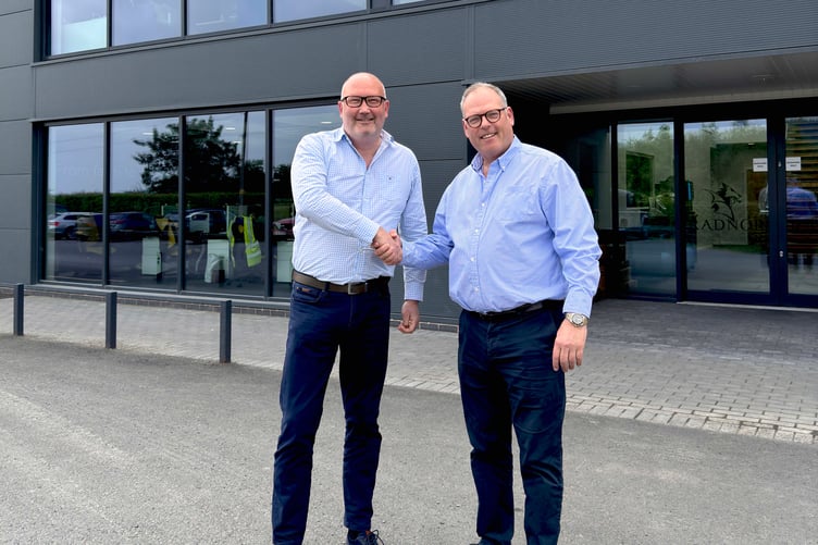 From left, Simon Knight and William Watkins of Radnor Hills