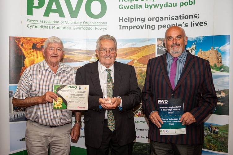 The Arches Community Transport Drivers Excellence in Health and Wellbeing group winners.