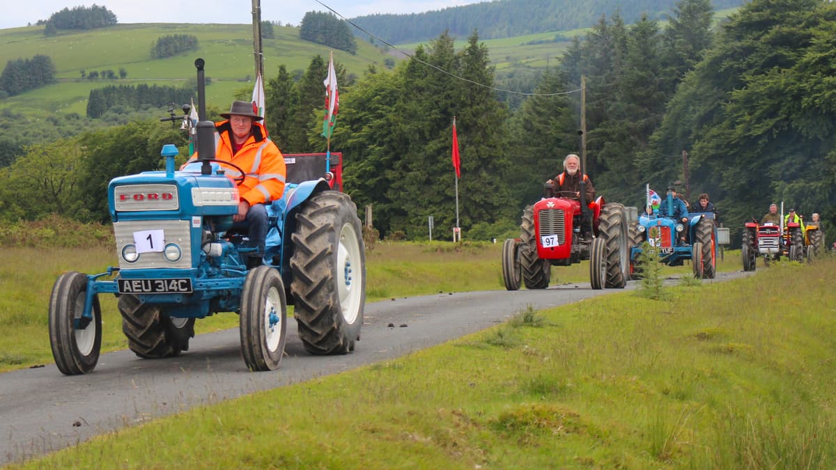 Llanwrtyd Wells celebrates 10th Welsh National Tractor Road Run