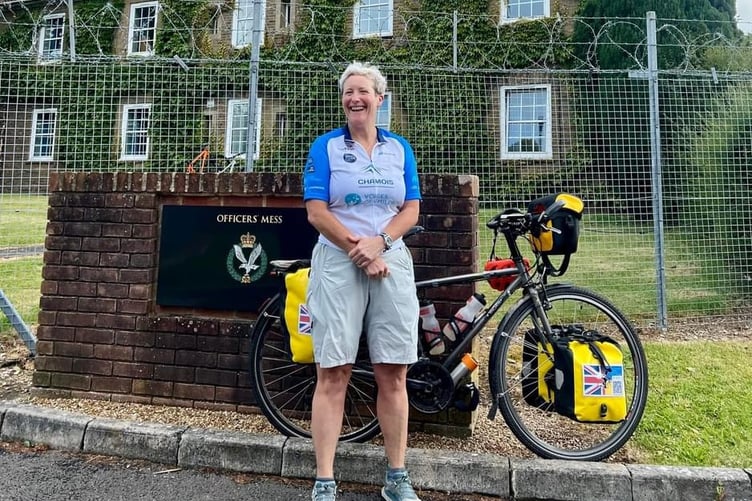 Taniya Morris cycled 2,600km solo from the UK to Ukraine