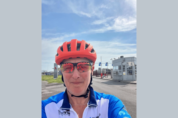 Taniya at the Ukraine border