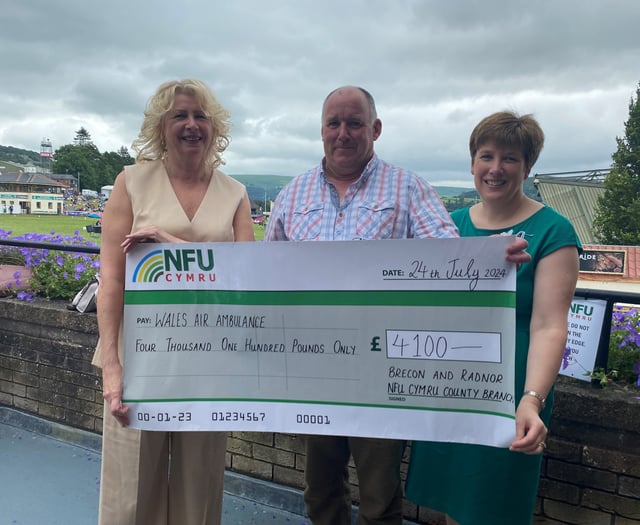 County dinner raises more than £8,000 for charities