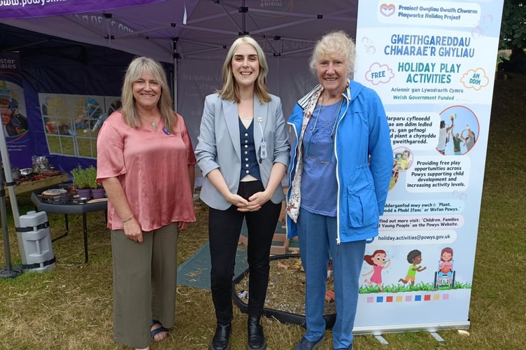 Left to right: Head of Children’s Services, Sharon Powell, The Minister for Mental Health and Early Years, Sarah Murphy, Member for Future Generations, Cllr Sandra Davies
