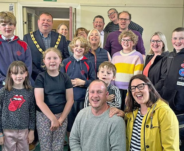 Builth Pottery HWB unites generations in creative celebration