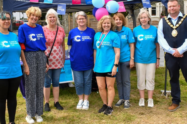 The Cancer Research UK team with the Mayor and one of the event organisers, Helen Tuite