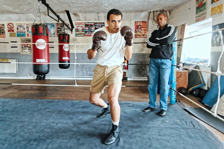 Pictured: Thursday 22 August 2024
Re: Theatr naNog The Fight photo-call at the Ex-Servicemen Club in Merthyr Tydfil, Wales, UK.