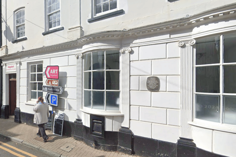 Campaign launched to bring banking hub to Kington