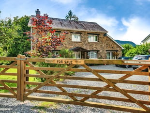 Rhandirmwyn house for sale has "stunning" Towy Valley views 