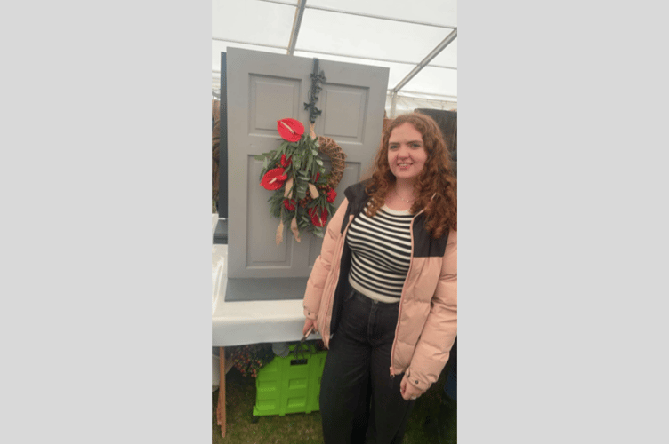 Nia at Malvern for the flora art competition