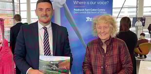 RE-think takes wind farm concerns to Senedd