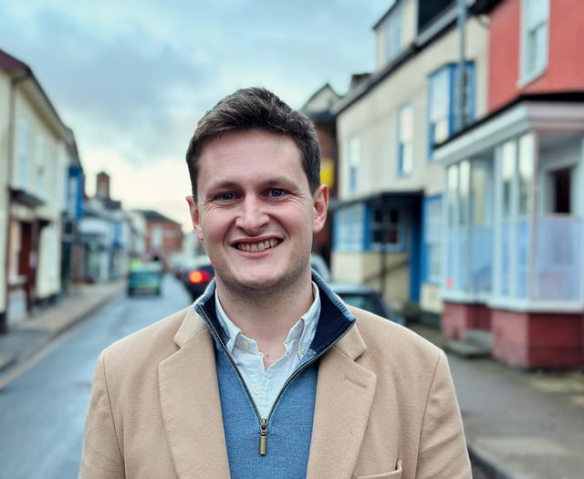 MP celebrates banking hub win for Ystradgynlais