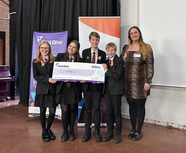 Crickhowell students secure £1,000 for homelessness charity