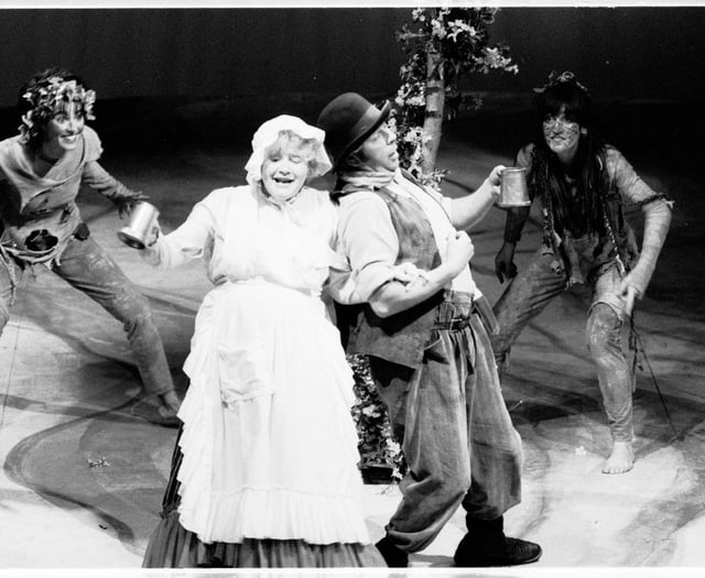 30-year reunion to take place for Rhayader play