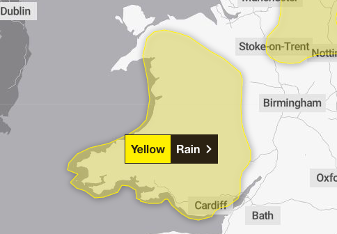 Yellow weather warning issued for weekend rain