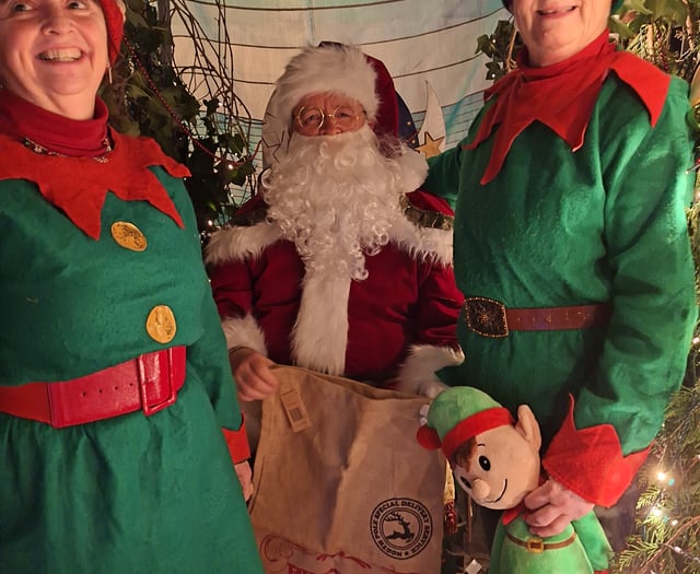 Video: Talgarth gets in the festive spirit!