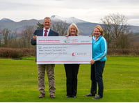 Golf club raises thousands for Wales Air Ambulance