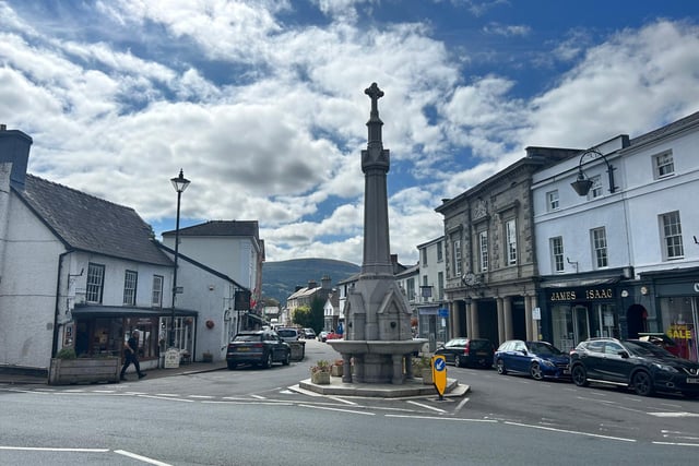 Overnight closure of A40 at Crickhowell set to begin