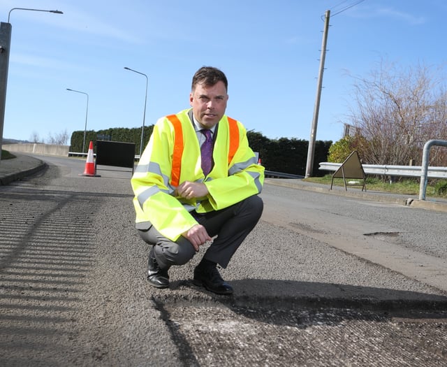 New funding initiative to help fix Wales' roads