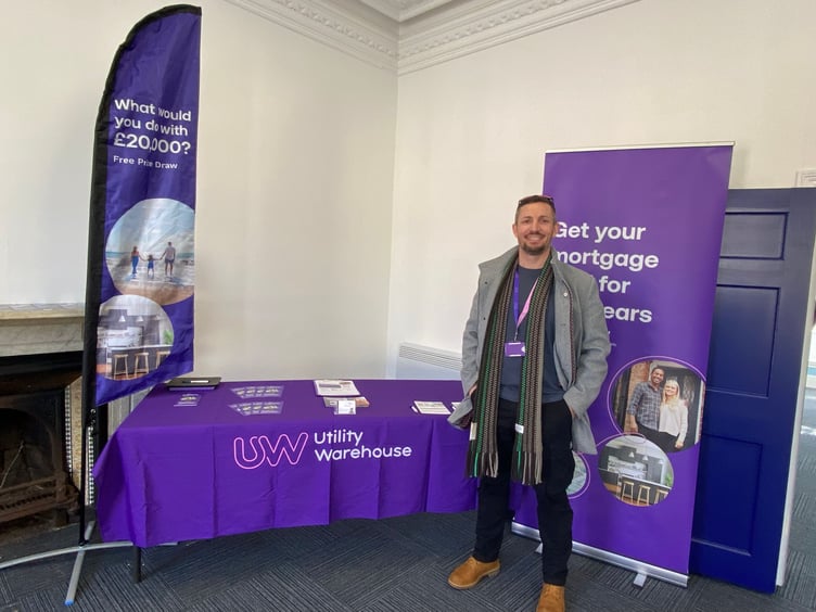 Utility Warehouse - Si Ward