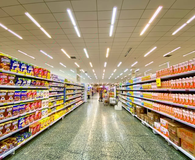 Wales to ban unhealthy food deals