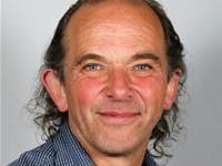 Powys councillor will not resign despite critical report