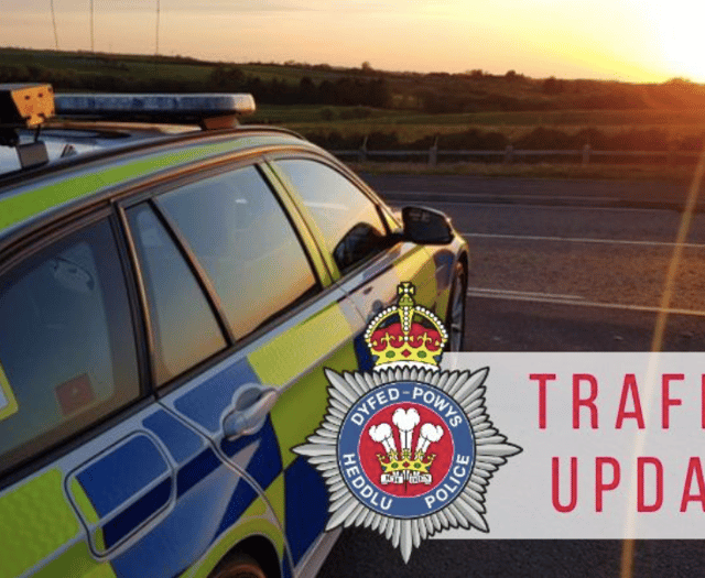 Delays on A40 between Llandovery and Halfway