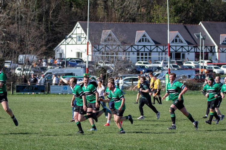 Gwernfyed semi win