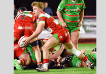 Drovers stung late by gritty Bridgend fightback