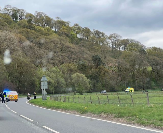 A483 near Llandrindod Wells closed due to collision
