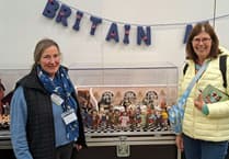 IN PICTURED: Knitted VE Day tribute unveiled at Wonderwool Wales