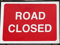 A40 closed between Brecon and Sennybridge following crash