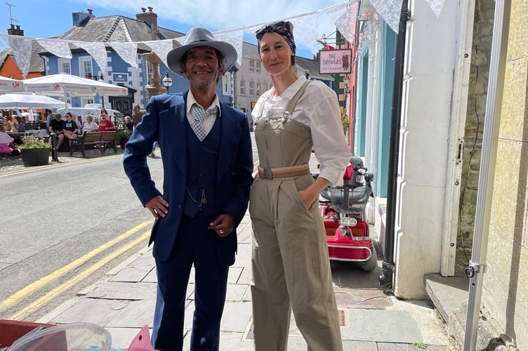 Raoul and Vanessa from Bwrlwm