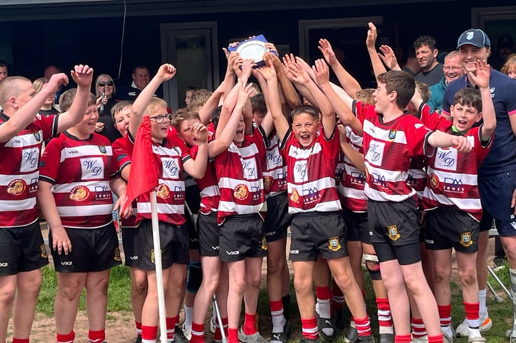 The victorious Brecon under-12s