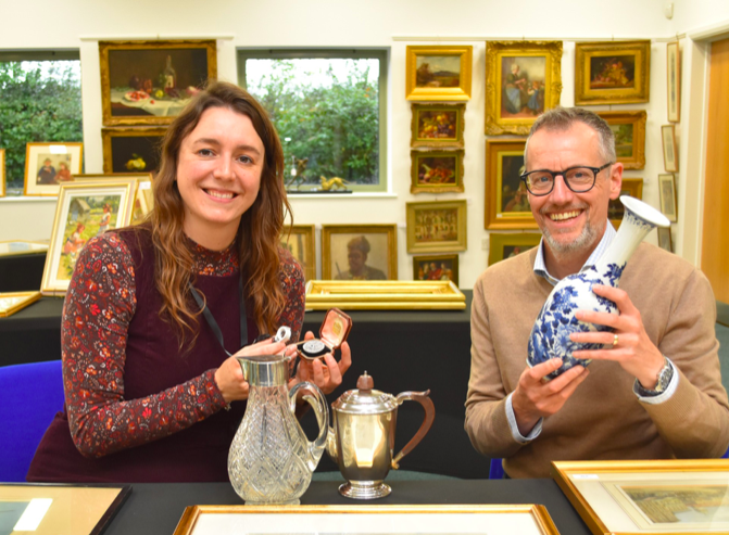 Maryanne Lineker-Mobberley and Alexander Clement from Halls Fine Art will be visiting Kington on Friday this week.