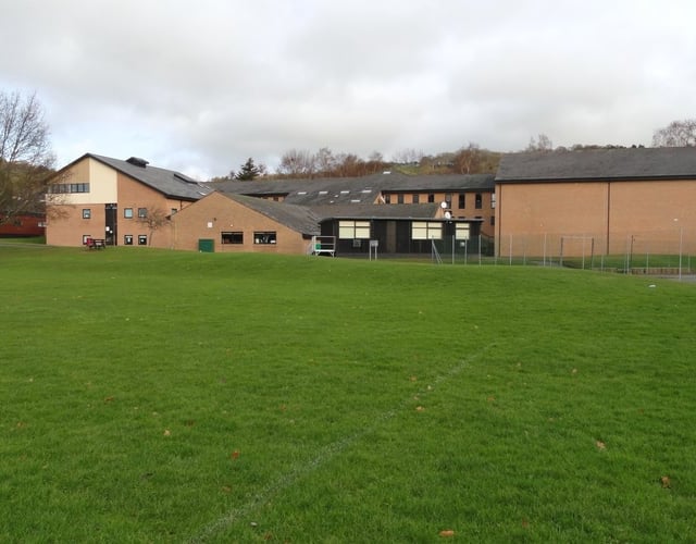 School announces closure for tomorrow with need to "prioritise safety"