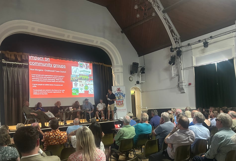 ‘Not broken, don’t fix it’: Crickhowell to fight sixth form closure