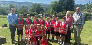 Primary school celebrates top Welsh language award