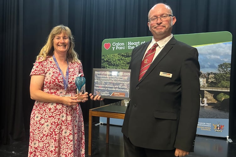 Wardens and all volunteers from Bannau Brycheiniog National Park received the Making a Positive Environmental Difference Award