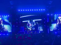 WATCH: Oasis step out on stage together for the first time in 16 years