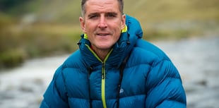 Iolo Williams backs Builth Wells Aquathlon for cancer charity