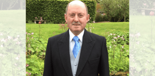Tributes paid to former B&R editor Arwyn Evans