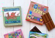 Coco Pzazz & Driftwood's Welsh chocolate wrap