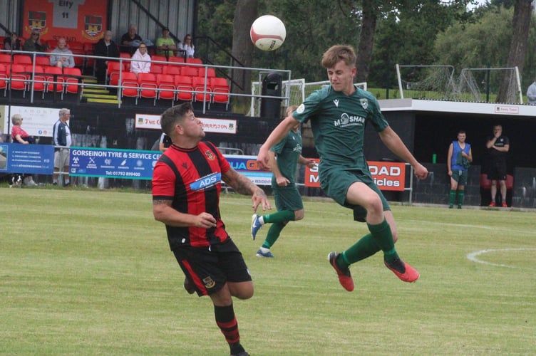 Action from the JD Welsh Cup clash between Radnor Valley and Morriston Town 
