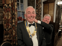 Crickhowell Rotary Club welcomes new President 