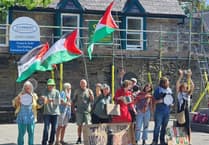Biweekly vigils for Palestine continue outside St Mary's Church